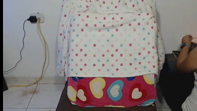 Milf Valeria online show from January 2026 05:48:02 PM