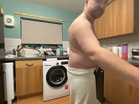 Dilfcam101 online show from February 2026 07:42:02 PM