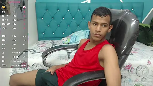 Snapshot of Rory_castro chatting on September 2025 10:54:01 PM Rory castro online show from September 2025 10:54:01 PM