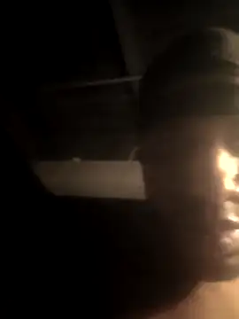 Snapshot of slimeshadyfreak chatting on November 2025 11:31:02 AM slimeshadyfreak online show from November 2025 11:31:02 AM