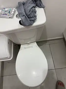 Snapshot of michael877675 chatting on October 2025 01:24:02 PM michael877675 online show from October 2025 01:24:02 PM