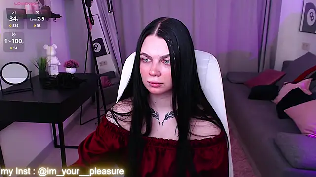 Snapshot of Michela_Fruet chatting on February 2026 01:09:02 AM Michela Fruet online show from February 2026 01:09:02 AM