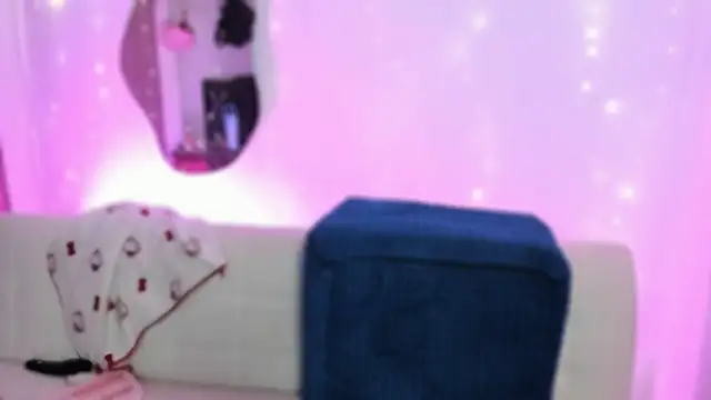 snow doll online show from January 2026 10:36:02 PM