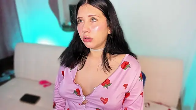 snow doll online show from January 2026 11:42:01 PM