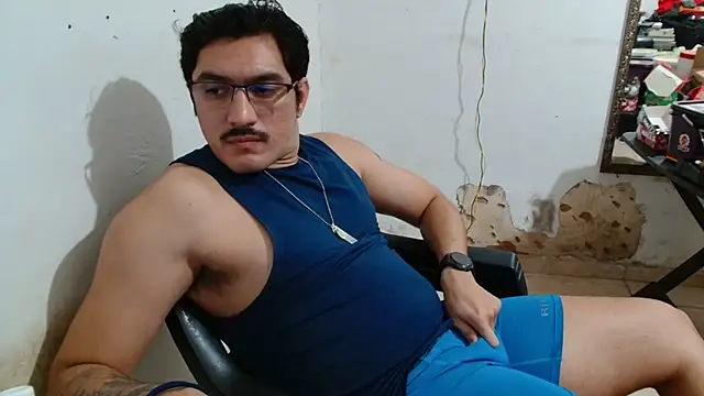 Snapshot of Leonino231 chatting on September 2025 03:06:02 AM Leonino231 online show from September 2025 03:06:02 AM