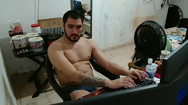 Leonino231 online show from October 2025 09:22:01 PM