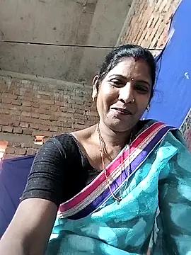 Savita992 online show from February 2026 07:18:01 AM