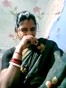 Savita992 online show from March 2026 06:45:02 PM