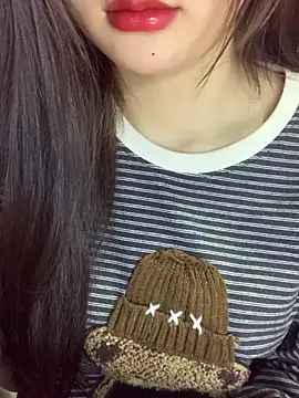 Linhtruong  online show from January 2026 04:28:01 AM