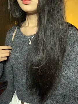 Snapshot of Nhinhi18 chatting on November 2025 03:12:01 PM Nhinhi18 online show from November 2025 03:12:01 PM