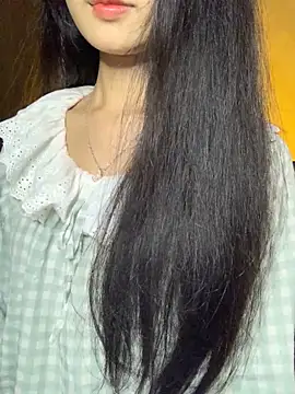 Snapshot of Nhinhi18 chatting on December 2025 02:36:02 PM Nhinhi18 online show from December 2025 02:36:02 PM