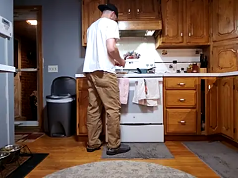 sloppytopkins online show from February 2026 12:11:01 AM