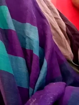 hackyourpussyxh online show from November 2025 02:39:01 AM