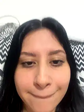 Snapshot of lucy_grey25 chatting on October 2025 08:15:02 PM lucy grey25 online show from October 2025 08:15:02 PM