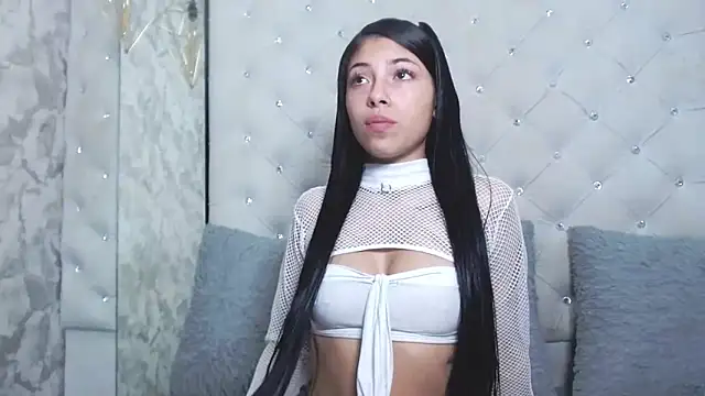 Snapshot of NataliePetite3x chatting on November 2025 11:53:02 AM NataliePetite3x online show from November 2025 11:53:02 AM