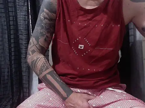 Snapshot of AnimistEquity chatting on September 2025 06:51:01 PM AnimistEquity online show from September 2025 06:51:01 PM