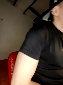 Logan sixxer online show from September 2025 03:23:02 AM