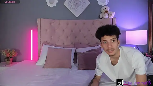 Joe And Emma online show from October 2025 11:02:01 PM