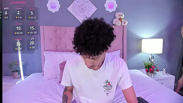 Joe And Emma online show from November 2025 03:19:02 AM