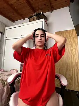 Snapshot of Babylovetiernax chatting on November 2025 05:57:01 PM Babylovetiernax online show from November 2025 05:57:01 PM