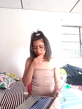 Tendercouple1 online show from April 2026 05:32:02 PM