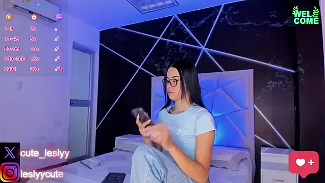 Snapshot of lesly_cutee chatting on February 2026 12:37:02 PM lesly cutee online show from February 2026 12:37:02 PM