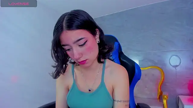 Snapshot of venuss09_s chatting on November 2025 01:33:02 PM venuss09 s online show from November 2025 01:33:02 PM