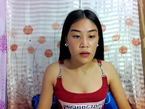 Snapshot of YourWildestDoll chatting on October 2025 03:23:02 PM YourWildestDoll online show from October 2025 03:23:02 PM