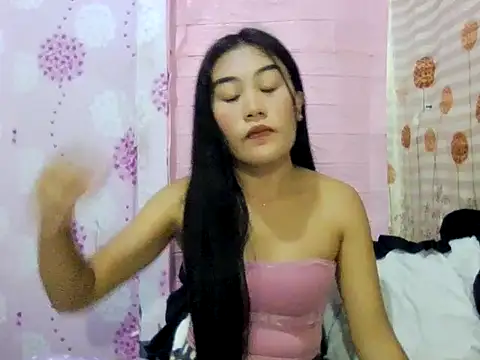 Snapshot of YourWildestDoll chatting on December 2025 06:26:01 PM YourWildestDoll online show from December 2025 06:26:01 PM