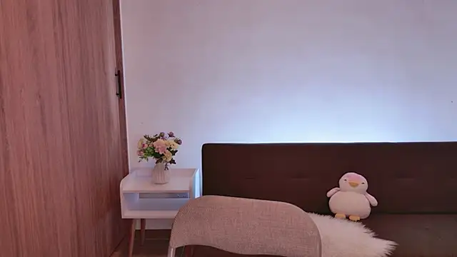 DulceDuarte online show from November 2025 05:50:02 AM