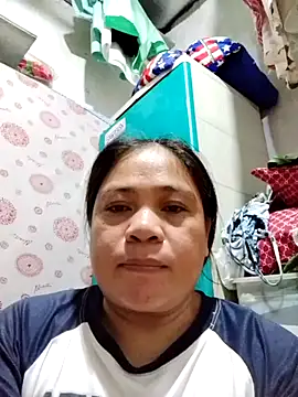 Snapshot of pinay_labb chatting on October 2025 07:14:01 AM pinay labb online show from October 2025 07:14:01 AM