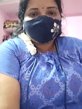 Snapshot of lathikaqueentamil chatting on October 2025 05:19:02 PM lathikaqueentamil online show from October 2025 05:19:02 PM