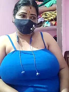 Snapshot of lathikaqueentamil chatting on November 2025 02:11:02 AM lathikaqueentamil online show from November 2025 02:11:02 AM