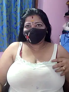 Snapshot of lathikaqueentamil chatting on December 2025 02:52:01 AM lathikaqueentamil online show from December 2025 02:52:01 AM