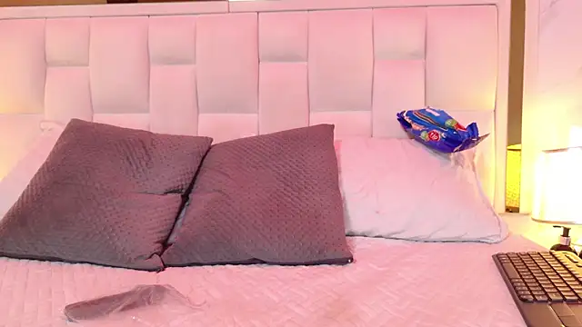kity lovee1 online show from October 2025 03:17:01 AM