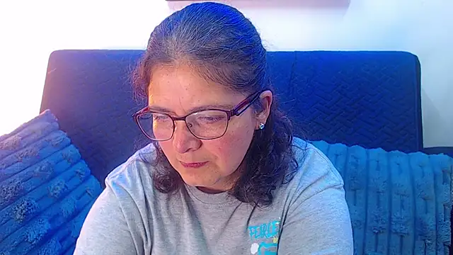 Snapshot of Linda_banks_ chatting on November 2025 01:26:02 AM Linda banks online show from November 2025 01:26:02 AM