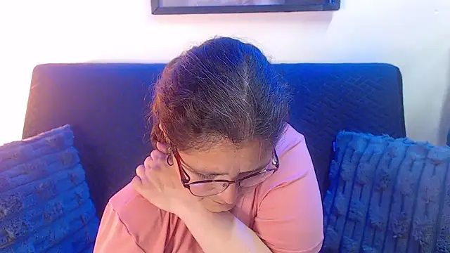 Snapshot of Linda_banks_ chatting on November 2025 01:47:01 AM Linda banks online show from November 2025 01:47:01 AM