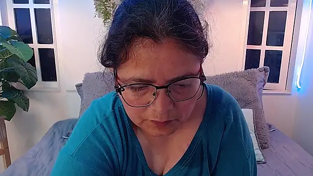 Snapshot of Linda_banks_ chatting on November 2025 09:43:02 AM Linda banks online show from November 2025 09:43:02 AM