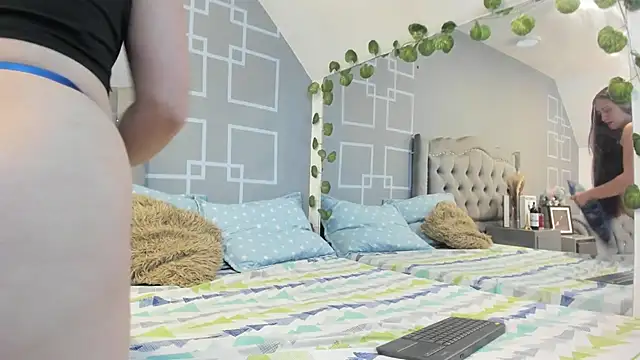 Snapshot of AliceBlackx chatting on February 2026 12:21:01 PM AliceBlackx online show from February 2026 12:21:01 PM