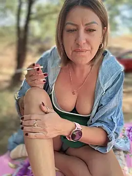 Milena-MilfaXXX online show from September 2025 07:32:02 AM