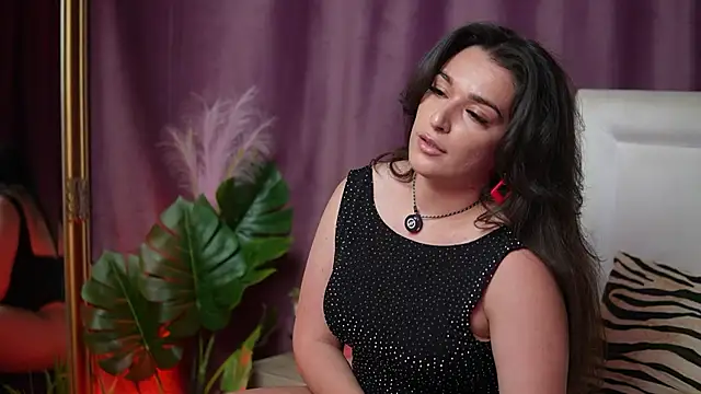 EmmaDallas online show from May 2026 07:10:02 PM