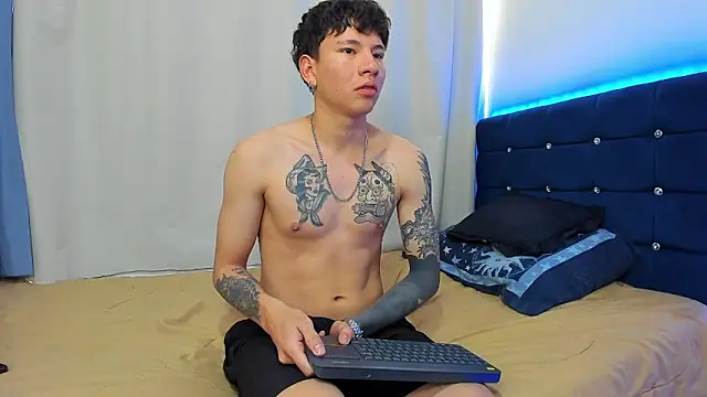 Tatiiana n Damiian online show from October 2025 09:48:02 PM