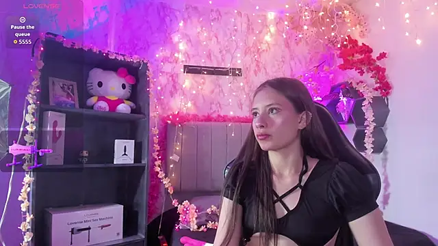 Snapshot of Scarlett21__ chatting on February 2026 05:03:02 PM Scarlett21 online show from February 2026 05:03:02 PM