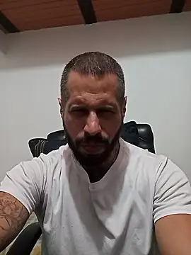 Matheus Blaze online show from November 2025 12:32:02 AM