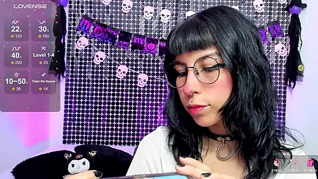 Rose 72 online show from October 2025 07:34:02 PM