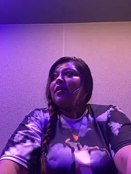 Hela Collins online show from October 2025 06:36:01 PM