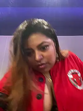 Hela Collins online show from October 2025 05:03:01 PM