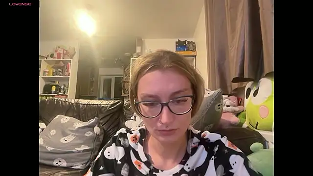 Snapshot of harleyblair chatting on October 2025 11:16:02 PM harleyblair online show from October 2025 11:16:02 PM