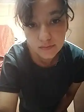 Snapshot of annie_clark2 chatting on June 2026 07:29:01 PM annie clark2 online show from June 2026 07:29:01 PM