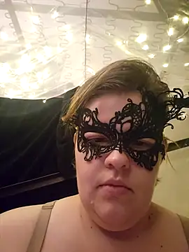 VeiledMuse online show from October 2025 01:12:02 AM